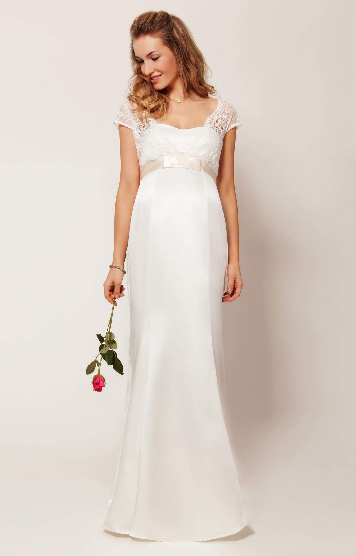 Top Maternity Wedding Dresses in the world The ultimate guide 
